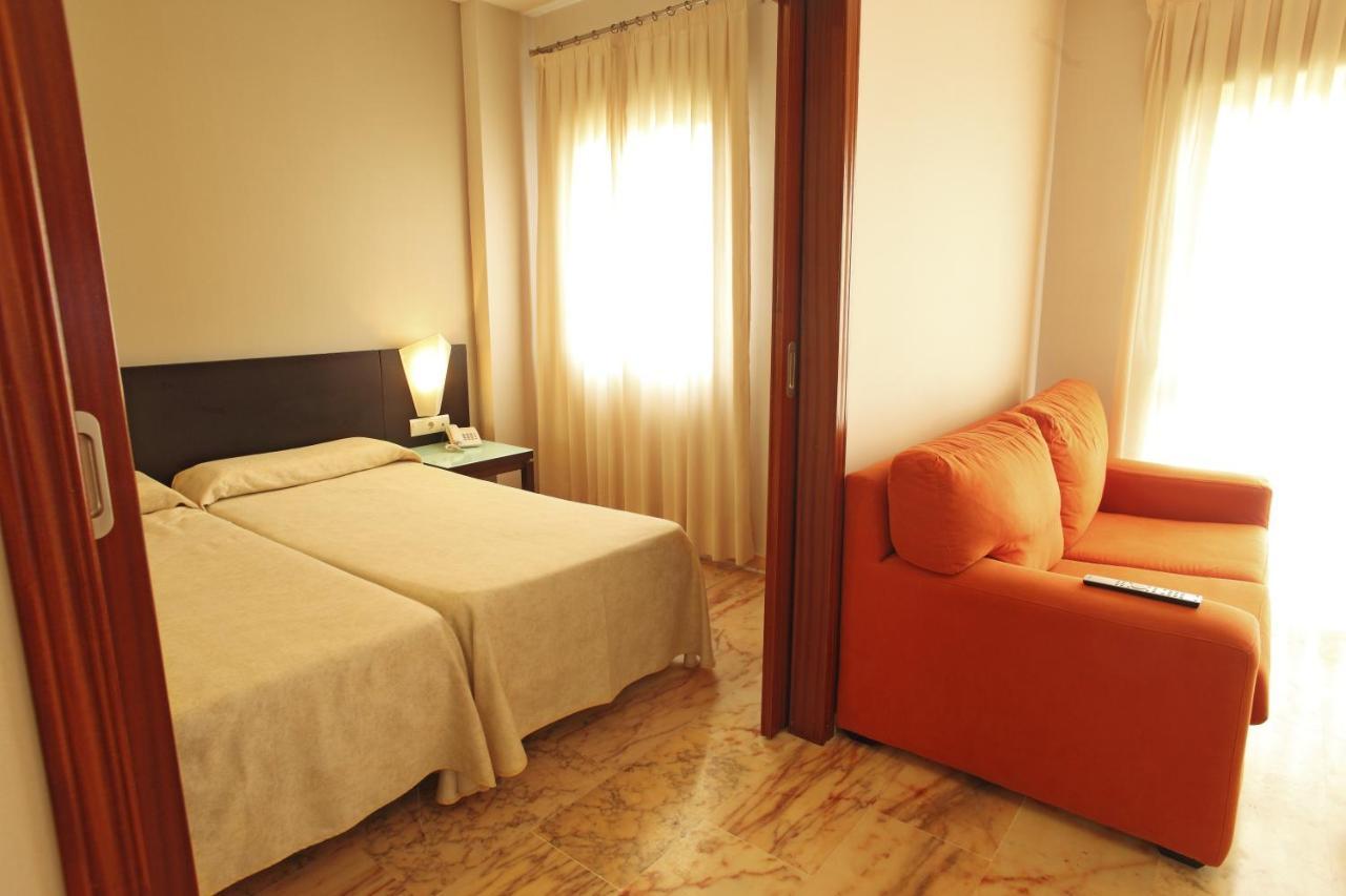 Apartamentos Vertice Bib Rambla Sevilla Pokoj fotografie